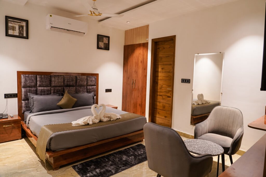 Family Hotel in Zirakpur